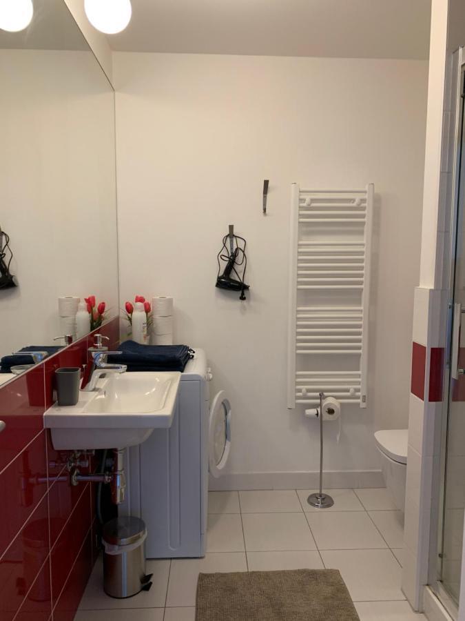Apartments In Panorama City On 25Th Floor - Amazing View Close To Old Town Братислава Екстериор снимка